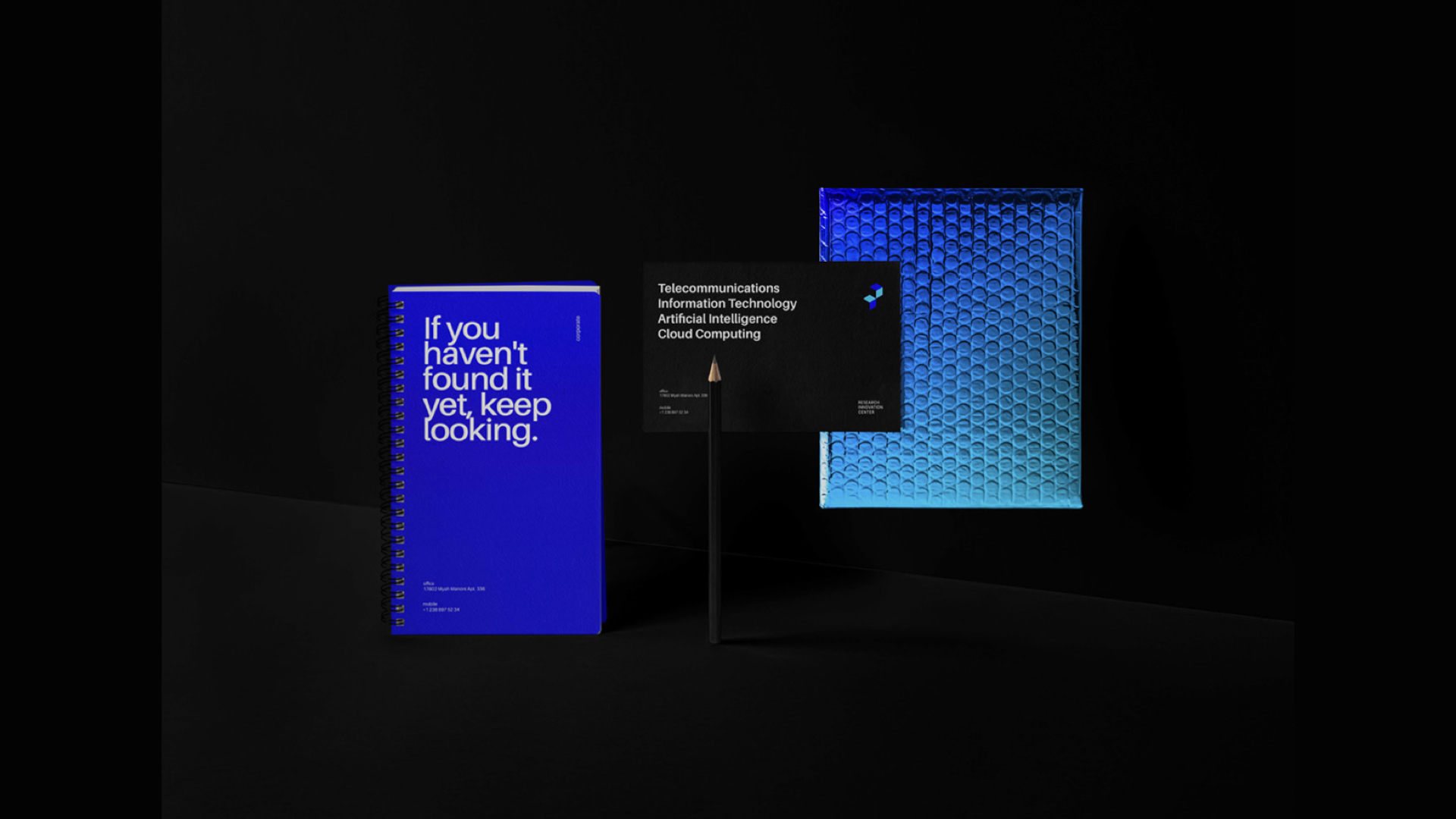 智能芯片vi設(shè)計.jpg 智能芯片vi設(shè)計.jpg